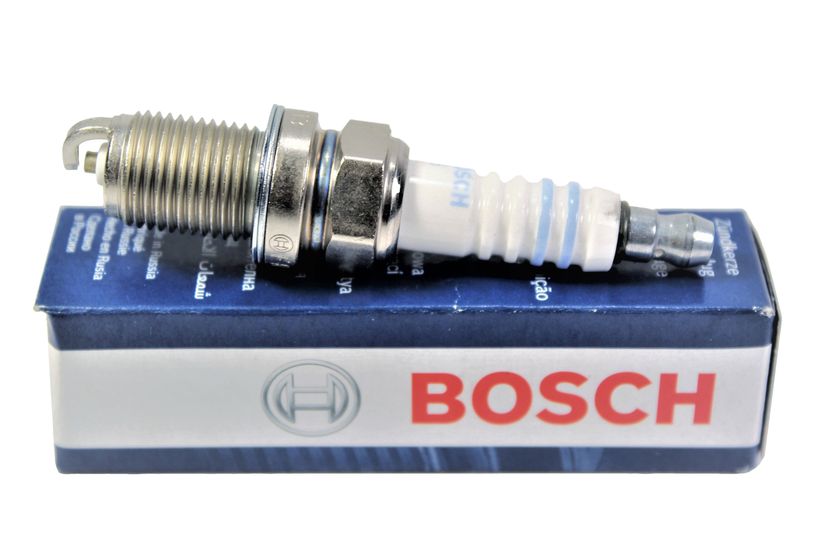 Свічка запалювання Bosch 1