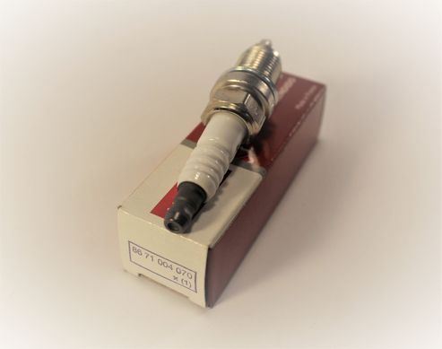 Свічка запалювання Logan MCV 1.6 8V Бензин/Газ 2 контакту Motrio 4